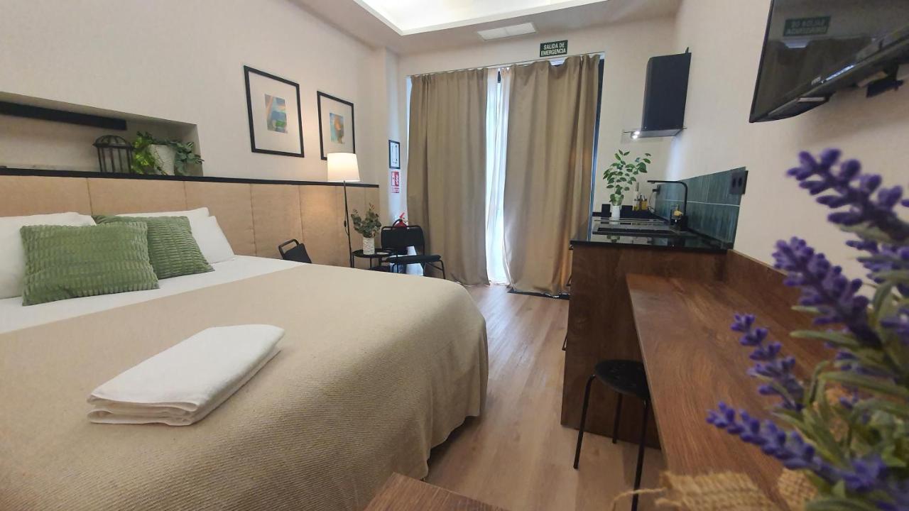 Retiro Studio Мадрид Экстерьер фото